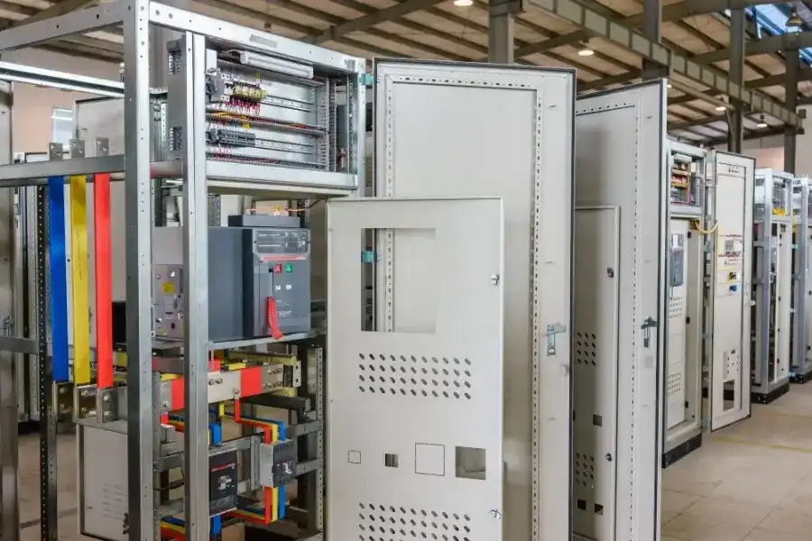 Switchgear vs Switchboard: Key Differences Buyers Must Know